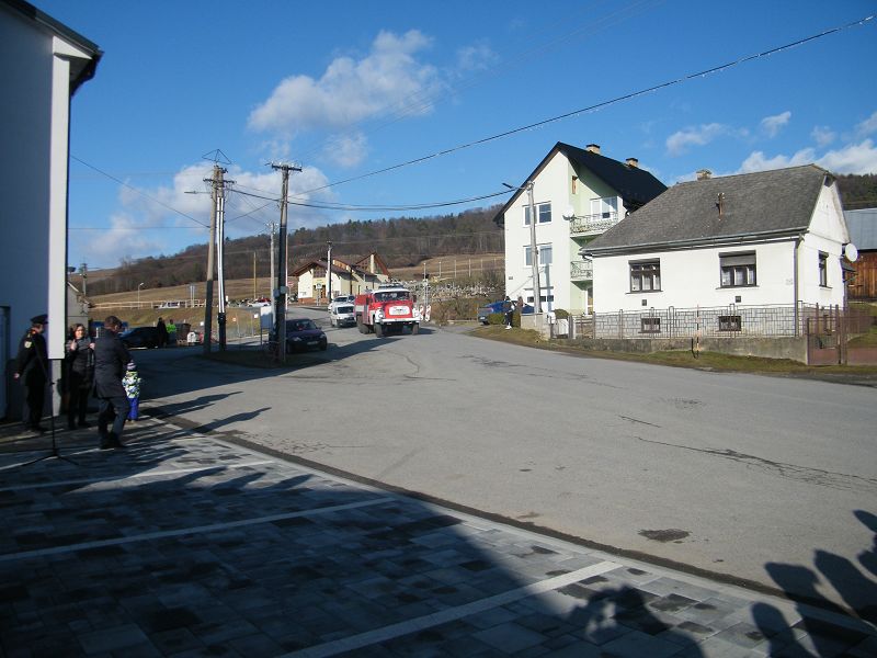 img 2